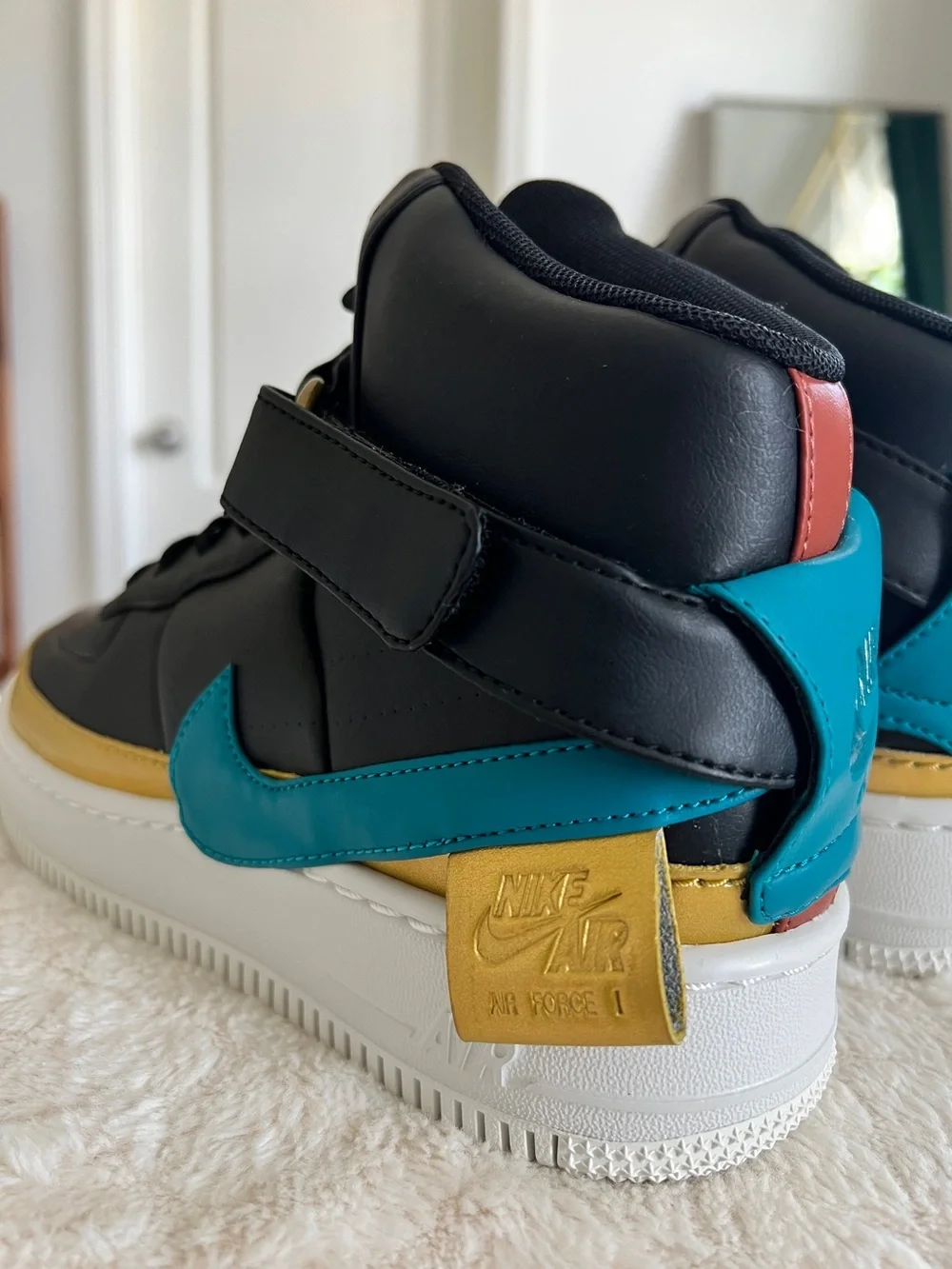 Women’s Nike Air Force 1 Jester High XX, Size 9